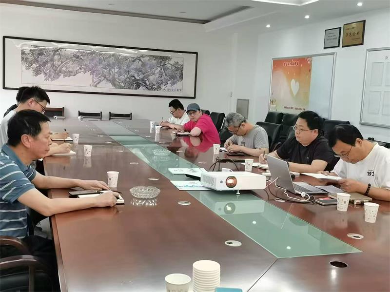 135039698.jpg 135039698.jpg